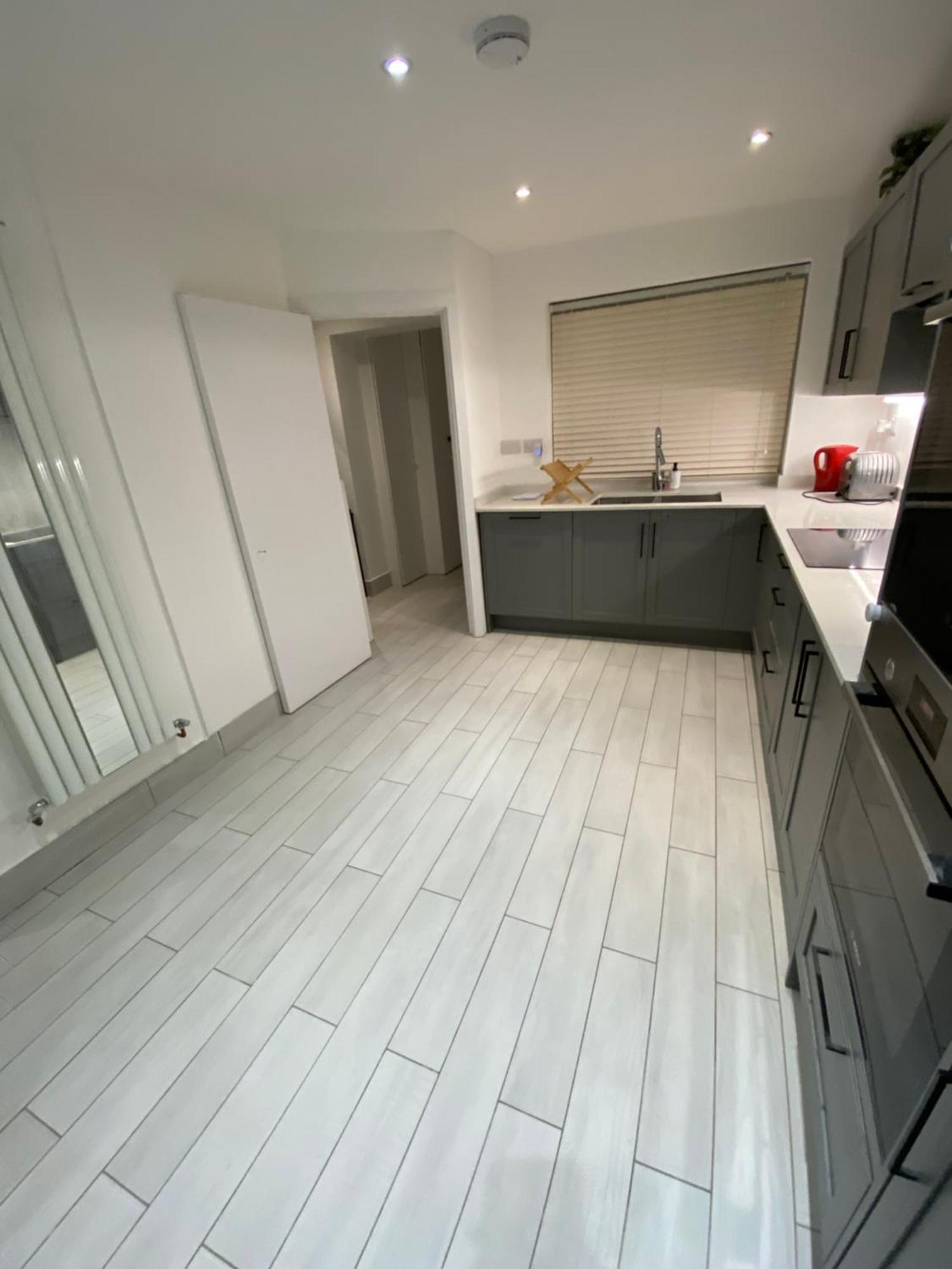The Bay Apartment Edgware Bagian luar foto